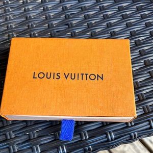 Louis Vuttion Key Pouch